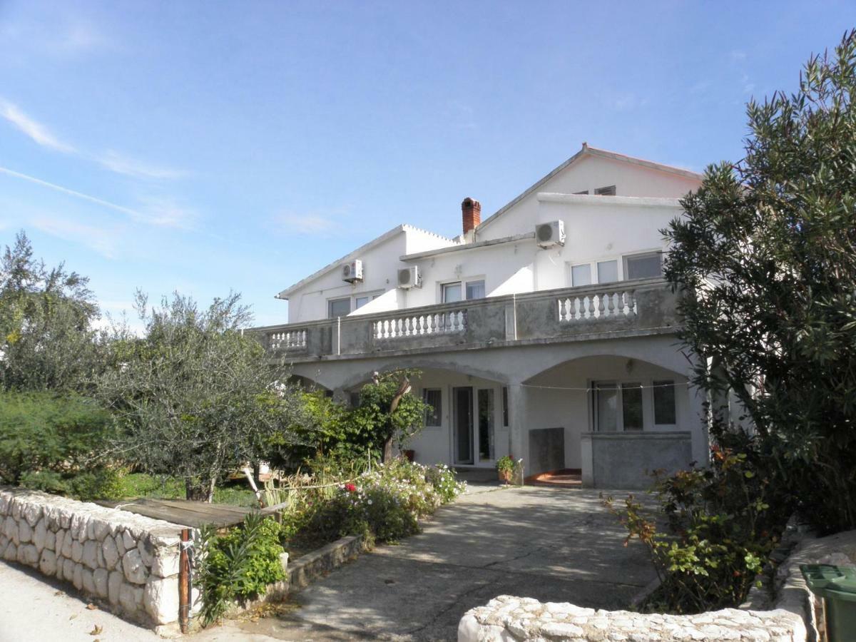 Apartments Fabijan - 50M From Sea Povljana Exterior photo
